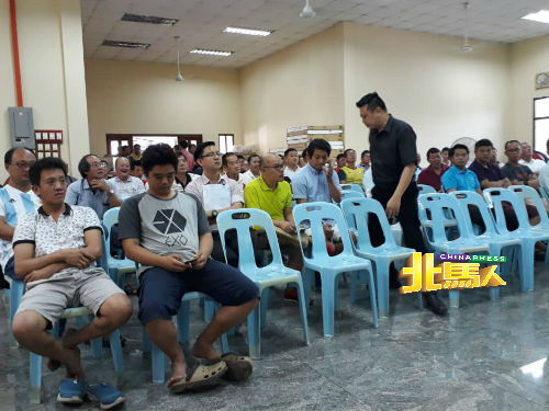 当天共有70多个农友出席陈宗兴安排的威省市议会汇报会。