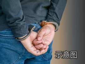 女护士面前“掏鸟”自慰 无业男子认罪 案展1126下判