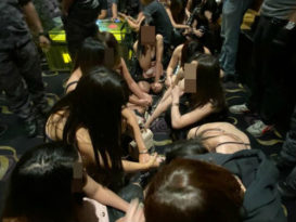 ◤武汉肺炎◢  武汉肺炎疫情扩散  执法官员戴口罩自保
