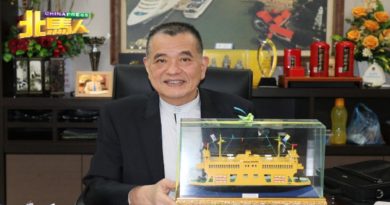 港务局征老渡轮建议书 也赠一艘给州政府