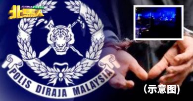 按摩师带毒遇警    在住宅区巷道危险驾驶逃跑