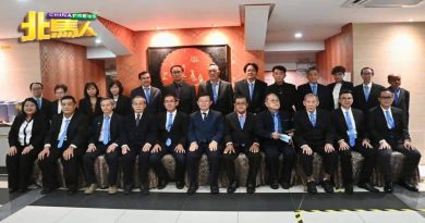 曹观友提醒槟人民 继续做好防疫措施