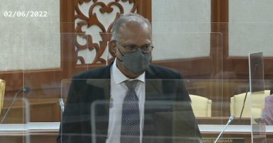 ◤槟州议会◢  拉马沙米列数码图书馆  不开放24小时原因 晚上少人 成约会地 喝酒抽烟