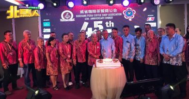疫情期间发挥创意守业 黄守群：传统茶室  再迎辉煌
