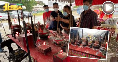 这次轮到街区   5尊神像不见