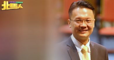 杨顺兴：988 DJ  歌手茜拉 “献声”体验槟城庆元宵
