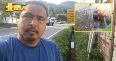水灾黑区有混凝土阻塞排水渠道   阿兹鲁急找人清理  避免雨季水患