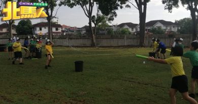 恢复实体玩游戏 中华二校生快乐庆儿童节