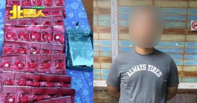 警截查摩哆骑士 起获100粒5仔
