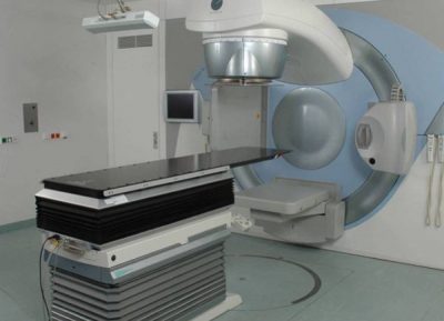 提供癌科服务的私人医疗中心，大多会有至少一架放射性治疗仪机。