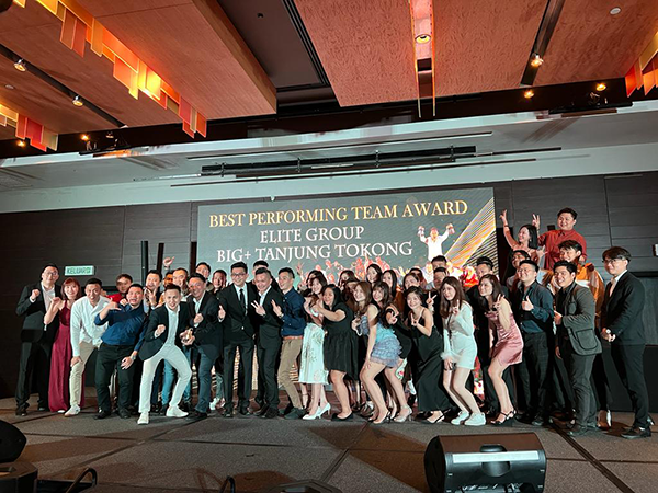 2022年团队最佳表现奖由Elite Group BIG+ Tanjung Tokong蝉联！