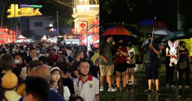 不知州政府元宵节庆典已取消 民众雨後依旧赴约 转购买食物