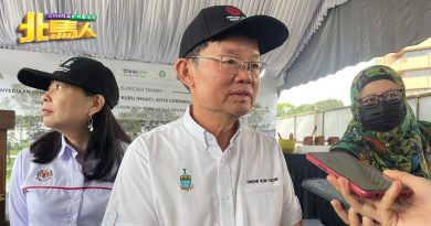 慕尤丁放话夺槟政权  曹观友：希盟会努力保政权