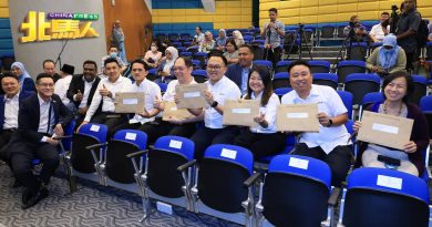 ◤6州选举◢槟州议会解散 州议员一人一封“大信封”