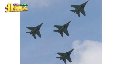 战斗机低空飞行演练 空军：民众勿惊慌