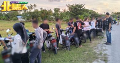 警一网打尽飙摩哆族 充公26辆 发67张罚单