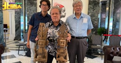 收集蝴蝶标本时接触原住民 吴天宝60项部落艺术品12月中起展出