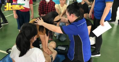 有学过 跟著语音提示 “AED救了我老公一命！”