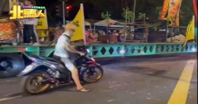 九皇大帝护驾巡境游行爆殴斗 警方初步调查：金发男故意制造噪音