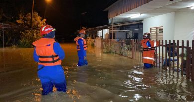今日北马头条｜倾盆大雨加涨潮  瓜县沦水乡 主要道路受阻
