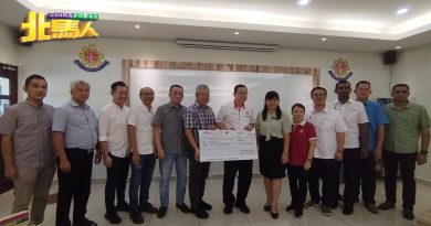 政府资助华小 只能申请5万提升厕所？ 林冠英：已向安华反映 争取7万