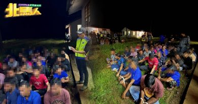 趁着暗夜  突击油棕园宿舍 吉移民局 逮51名非法外劳