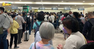 槟机场挤沙丁鱼︱槟机场再现“挤沙丁鱼” 没水没得上厕所 又渴又急