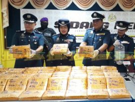 吉关税局立功 海边起获120公斤大麻砖