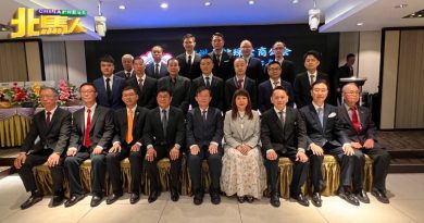 “现在才知黄金不是奢侈品”  林慧英答应反映给财长