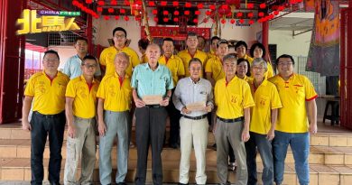 大年广元宫拨6000  予新民独中 明修洗肾中心