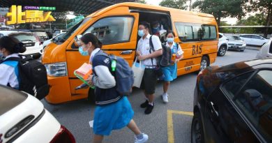 柴油自由浮动︱学巴仍受政府柴油补贴  洪明忠：目前不考虑涨价事宜