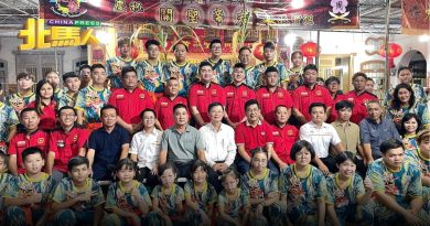 曹观友：我国债务超过1兆 针对性津贴制度 改善国家财务