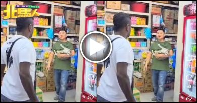 One by one还有第2回合？！ 印裔男要再PK华裔店主