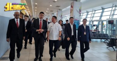 中国部长倪虹率团官访槟城  倪可敏方美铼亲自迎接