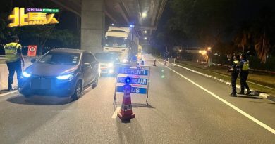 西南县警方防范罪案行动  开21张罚单