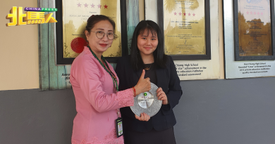 韩中毕业生林乐颖，连获伦敦玛丽女王大学3大奖