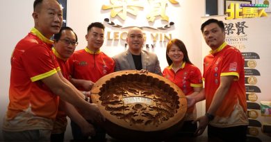 中秋嘉年华首设制月饼展区 展出9个大月饼供拍照打卡