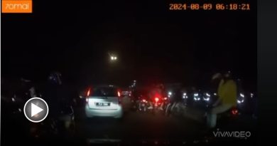 大批摩哆骑士停大道两侧 网民求执法人员对付