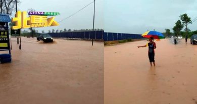 一场长命雨   威北数区道路变成“河”