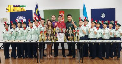 槟州国庆日步操比赛 明新小学夺冠