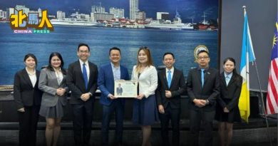 杨顺兴：推动“飞航与海航” 吸引国际邮轮靠航瑞典咸码头