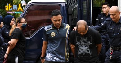 被控拥259.5公升葛冬水  夫妇俯首认罪