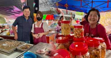 大年人涌巴刹最后冲刺 年饼渔产  卖超好