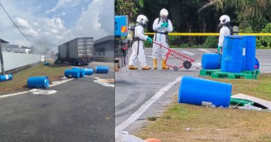 罗厘化学容器掉落泄漏 消拯员及时处置无伤亡
