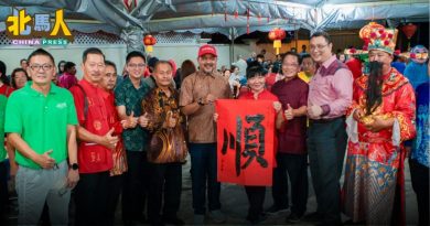 直落湾也巴刹多摊格空置 许锡明促市政厅助力振兴