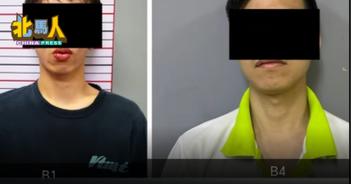 疑为追债丢汽油弹烧摩哆 两男被控蓄意纵火 不认罪