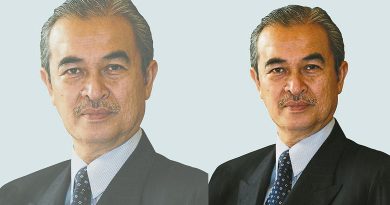 伯拉走了｜“他愿倾听公务员心声” CUEPACS：敦阿都拉将被铭记
