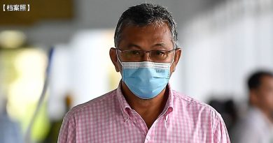 前大臣休假福利转现金 玻行政议会未接申请