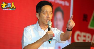 经常账盈馀暴跌至3亿 胡栋强：再不改革未来更糟　