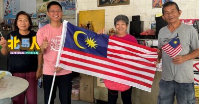 国旗风波反促认识 郑瑞隆：民众更关注正确挂法